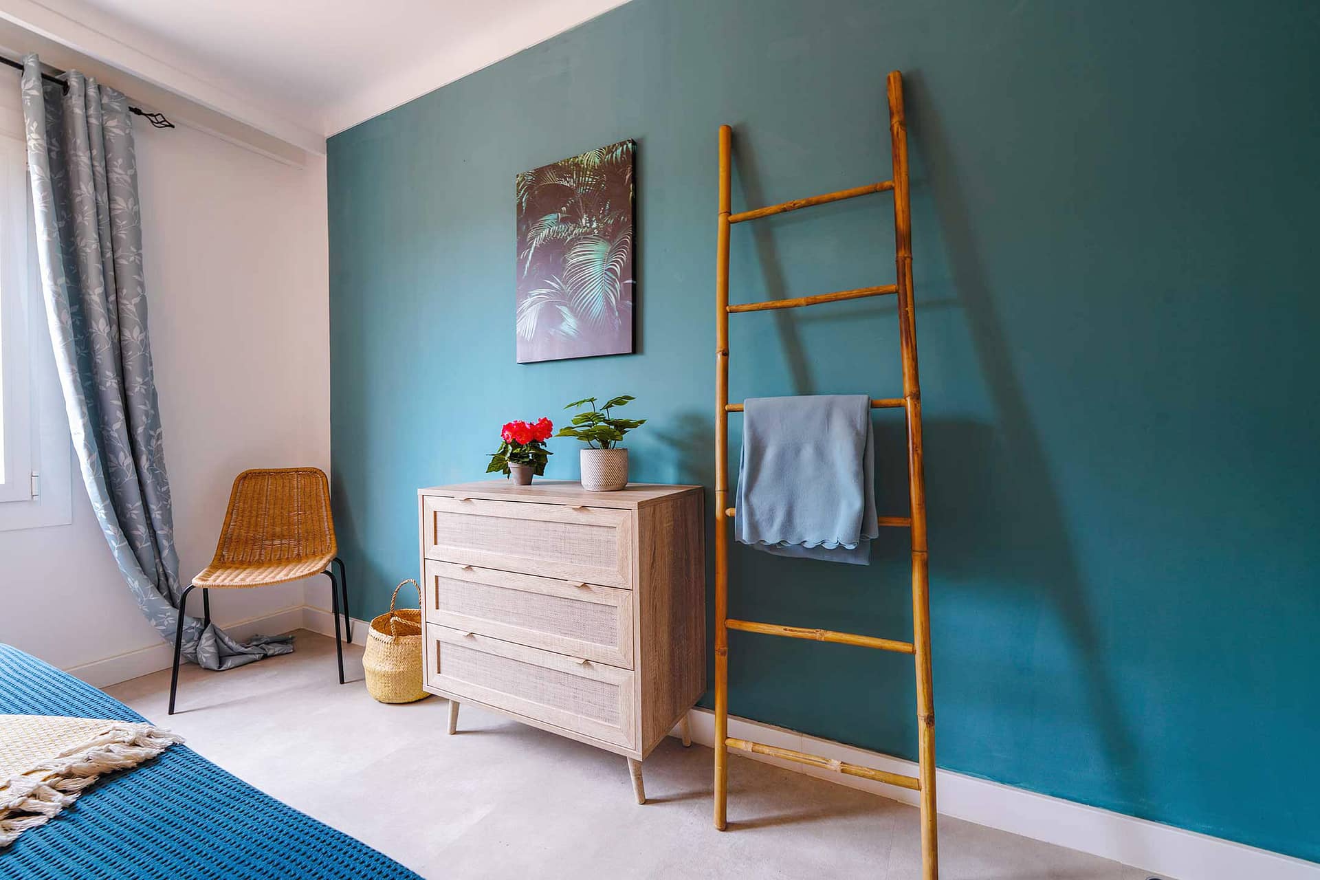 Das 2. Schlafzimmer. Gemütliches relaxen. Natülrich mit Klimaanlage.